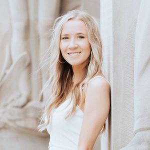 Meet your Posher, Afton